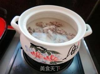 Bone Barley and Winter Melon Soup recipe