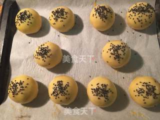 #柏翠大赛#lotus Paste Egg Yolk Cake recipe