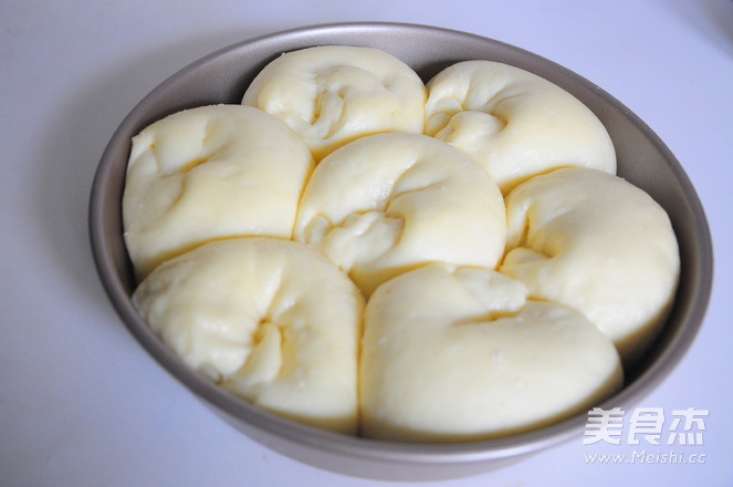 Crispy Coconut Buns recipe