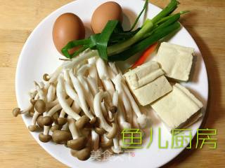 Double Mushroom Soup with Eggs and Tofu──private Dish of "fish Kitchen" recipe