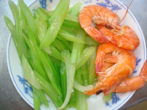 Celery Mixed with Shrimp recipe