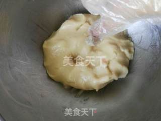 Egg Yolk Pastry ~ Detailed Process of Kneading The Oily Crust by Hand recipe