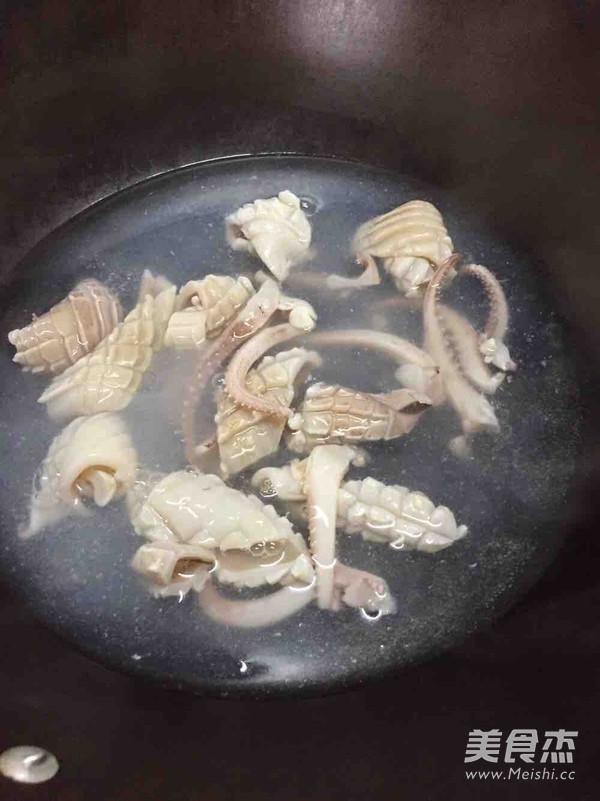 Fried Squid with Green Onions recipe