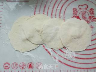 Fried Lard and Radish Buns recipe