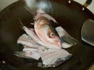 Milky Fish Head Soup recipe