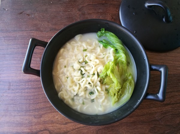 #中卓牛骨汤面#bone Soup Instant Noodles recipe