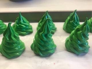 Christmas Highlights Three Christmas Marlene Candy recipe