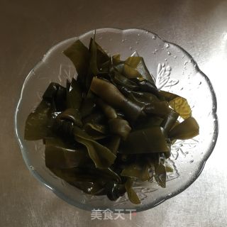 Braised Pork Belly with Seaweed recipe