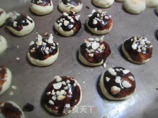 Chocolate Peanut Biscuit Balls recipe