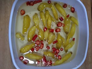 Pickled Pepper Chicken Feet recipe