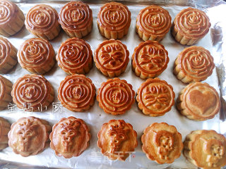 Cantonese Five-nen Moon Cake recipe