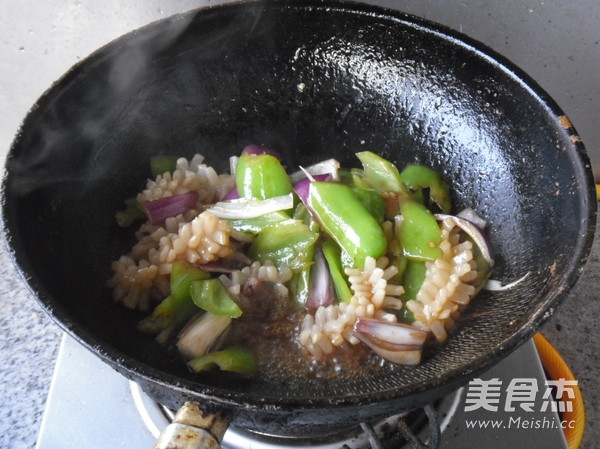 Spicy Fried Cuttlefish Flower recipe