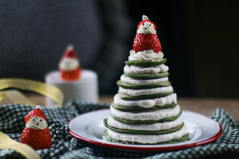 Spinach Thick Muffin Christmas Tree-baby Food