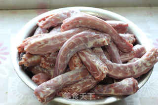 A Snack that Makes You Unable to Stop Your Mouth---spicy Duck Neck recipe