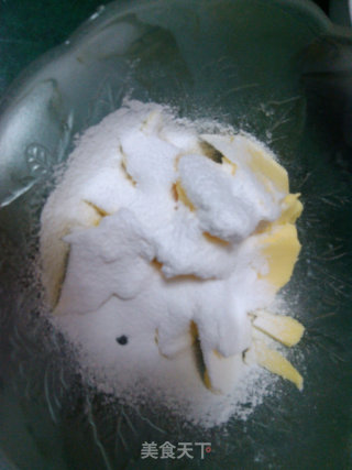 Fig Meringue Puffs recipe