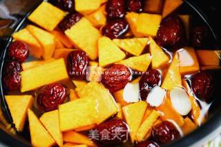 Jujube Pumpkin Lily Sweet Soup recipe