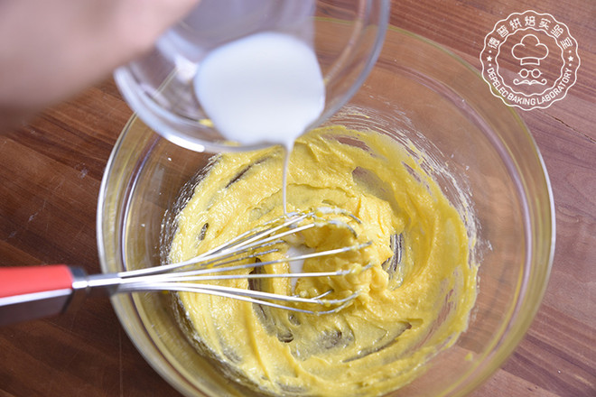 Golden Coconut Ball recipe