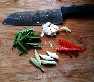 Stir-fried Rice Cake with Mushroom and Black Bean Spicy Sauce recipe