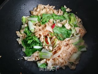 Stir-fried Chinese Cabbage Meat recipe