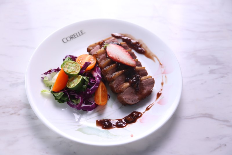 #the 4th Baking Contest and is Love to Eat Festival# High-quality and Easy-to-make Duck Breast with Strawberry Sauce and Black Vinegar Sauce