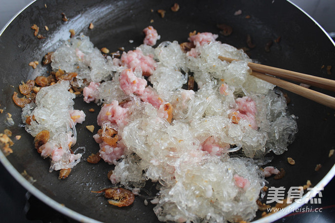 Stir-fried Vermicelli with Cabbage recipe