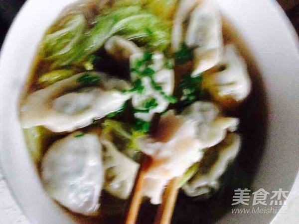 Boiled Dumplings with Cabbage Vermicelli recipe