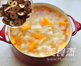 Papaya and Tremella Soup recipe