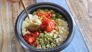 Zaoyurenjia|a Whole Tomato Braised Rice recipe