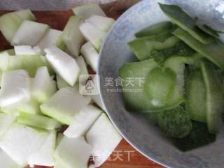 Beijian Bacon and Winter Melon in Clay Pot recipe