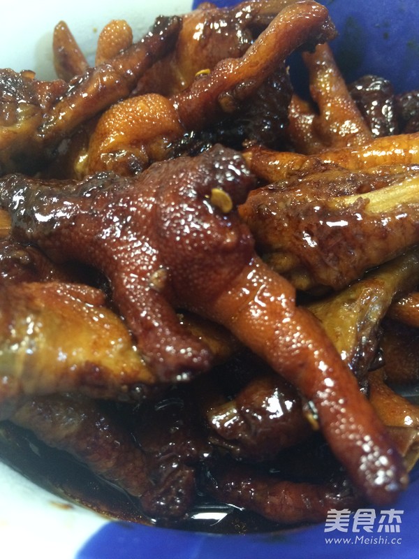 Spicy Marinated Chicken Feet recipe