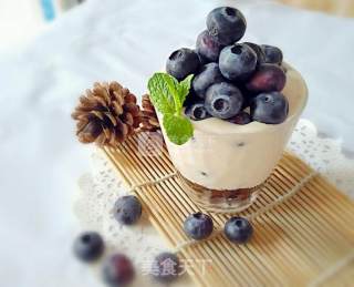 Yogurt Blueberry Cup recipe