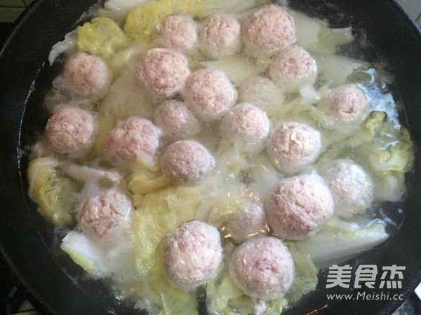 Cabbage Ball Soup recipe