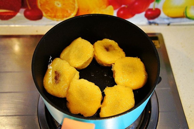 Pan Fried Sticky Bean Buns recipe