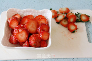 [xpress Strawberry Cheese Cup]: The Strawberry Season that Cannot be Disappointed recipe