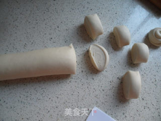 Evaporated Milk White Steamed Buns recipe