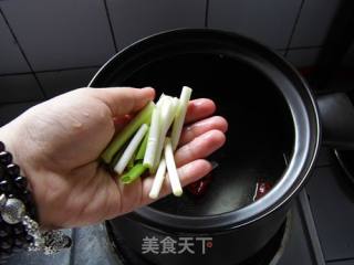 Deciphering Tip of The Tongue 2-red Dates, Crucian Carp and Papaya Soup recipe