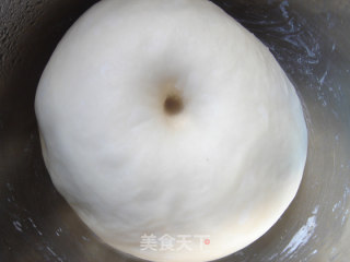 [red Bean Flower-shaped Bread] recipe