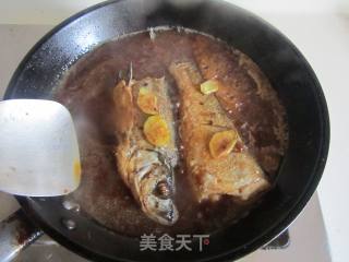 Braised Diaozi Fish in Sauce recipe