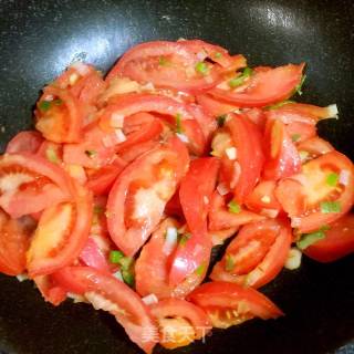 Scrambled Eggs with Tomatoes recipe