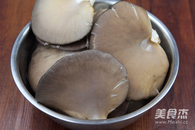 Dry Fried Mushrooms recipe