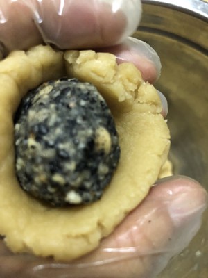 Old-fashioned Moon Cakes (puff Pastry Moon Cakes without Inverted Syrup) recipe