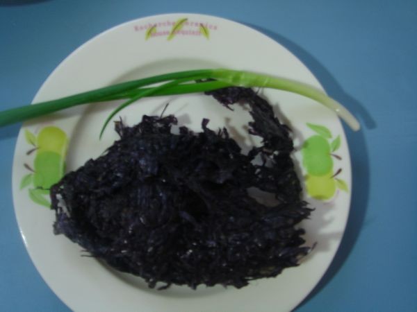 Cucumber Seaweed Meatball Soup recipe