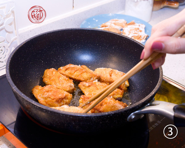 Baked Chicken Wings with Salted Egg Yolk recipe