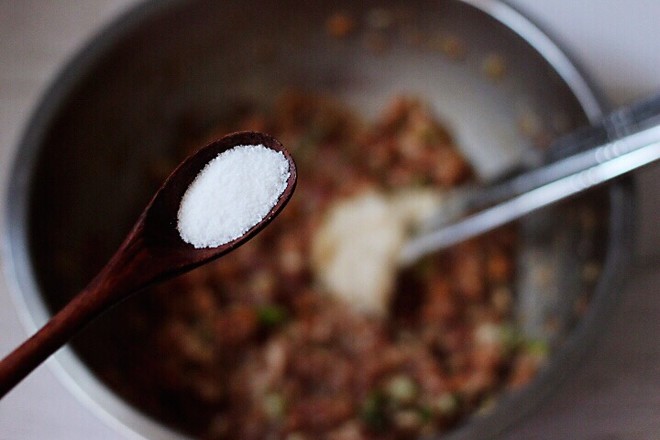 Leek Sea Rice Wonton recipe