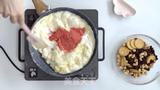 Strawberry Nut Snowflake Crisp recipe