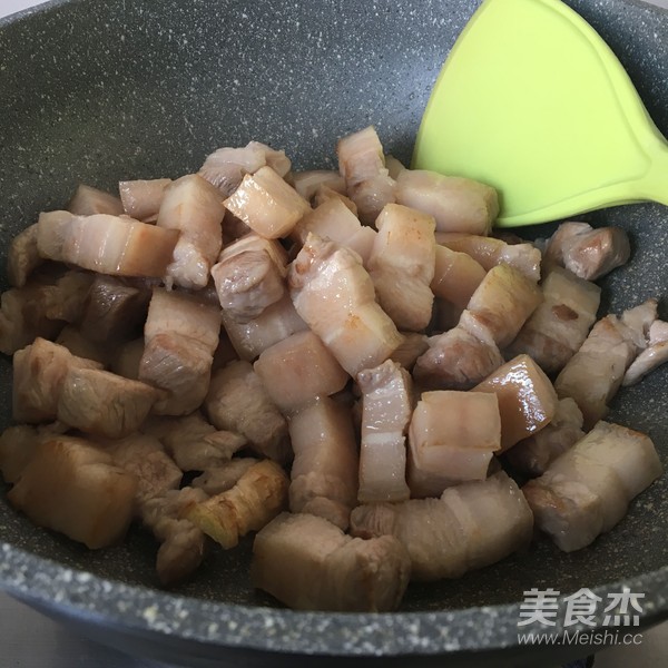 Roast Pork with Quail Eggs recipe