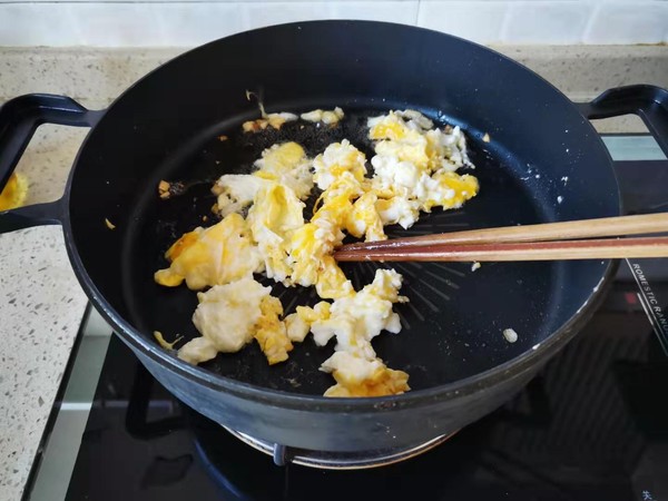 Soba Noodles with Eggs and Vegetables recipe