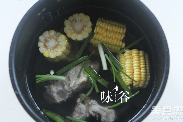 Corn Pork Bone Soup recipe