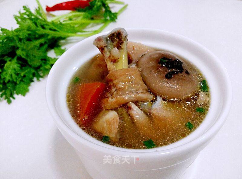 Codonopsis and Mushroom Chicken Soup recipe