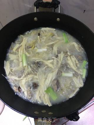 Duck Soup with Yuba and White Fungus recipe